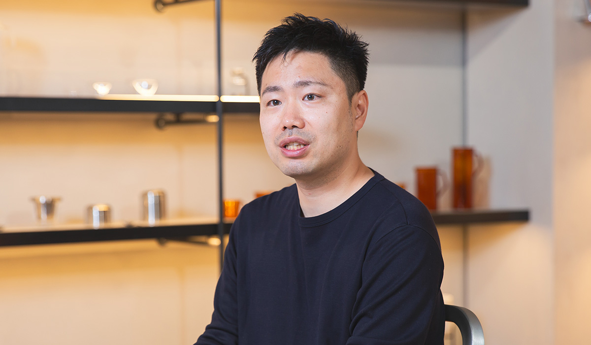 ShopifyでのBtoB向けECサイト構築は「かかるリソースやスピードだったりが全然違った」と語る小出氏